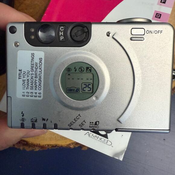 Canon ELPH 2 / IXUS II – APS Film Camera – Tested, w/ Case, Manual & Strap - Picture 3 of 8